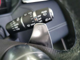 【パドルシフト】運転席から任意で、変速を自由自在に操ることができます。