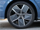 225/40R18タイヤ/7.5J &times; 18アルミホイール