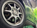 弊社では、全車『修復歴なし』のお車のみ取り扱っております。専任バイヤーによる厳選した仕入れの後、入庫後の車両チェックを行い、ネクステージが認定した高品質な中古車をご提供しております。