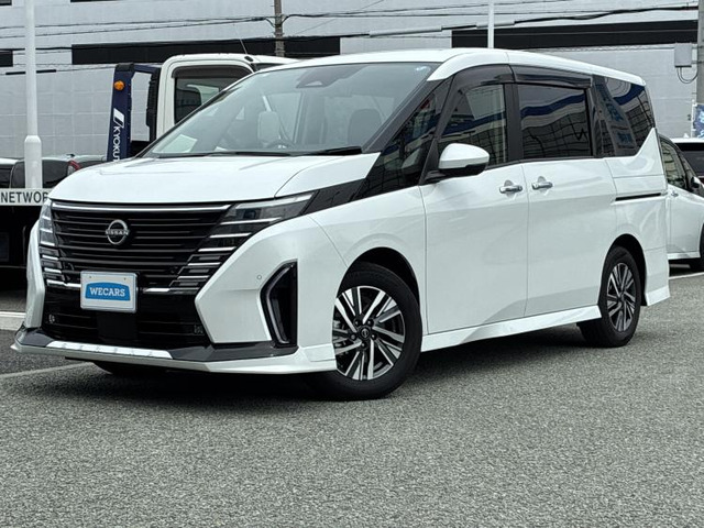 セレナ 1.4 e-POWER ハイウェイスターV 