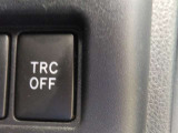 TRC(トラクションコントロール)搭載で滑りやすい路面でも安定した走行を実現!雨の日や雪道でも安心して運転できる、安全性に優れた一台です。」TRC