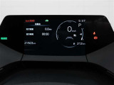 展示車は全てトヨタの車を知り尽くしたエキスパートが基本性能に関わる機能や状態を徹底的にチェックしています。消耗部品の事前交換など法定12ヶ月点検相当の点検・整備を必ず実施しています。