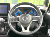 【純正革巻きステアリング】上質な革を使用することで、手にしっかり馴染みとても運転しやすいハンドルです♪