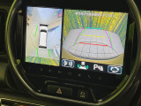 【全方位モニター用カメラ】専用のカメラにより、上から見下ろしたような視点で360度クルマの周囲を確認することができます☆死角部分も確認しやすく、狭い場所での切り返しや駐車もスムーズに行えます。