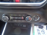 オートエアコン運転席・助手席シートヒーター付