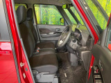 運転席シート廻りは使用感も少なく、良好な状態となっています。丁寧に使われていたことがよくわかりますね。