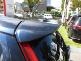 Sパッケージの装備として大型テールゲートスポイラーが付いています