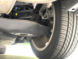 お車を安心してお乗りいただく為には、足回りの定期点検が欠かせません。サービスサポート(有償保証)では無料点検もご提供しており、安心のカーライフをお過ごしいただけるサポート体制が整っています。