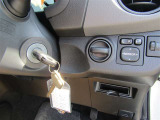 ネットでは伝えきれない車輌の良さが多々ございますので、ぜひ一度お客様の厳しい目でお確かめください。ご来店はお気軽に!お待ちしております。