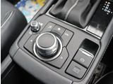 【車屋】として、長く車業界に従事した経験豊富なスタッフが多数在籍しております。