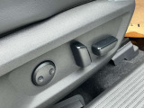 運転席も広々、ドライブも楽しめますね♪実際お座りいただくのが、分かりやすいと思います。お気軽にご来店ください!