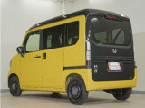 当社では、お客様に安心してお車をお選びいただくため、ご購入前に現車のご確認をお願いしております。