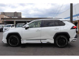 R2年式・RAV4・X・5.8万キロ・LEDヘッドライト・F・S・Rエアロパーツ・9インチナビ・Bluetooth・CD/DVD再生・バックモニター・ドライブレコーダー・インテリキー