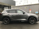 自動車ローンをお取り扱いしております。支払シュミレーションのご相談をお待ちしております。例えば支払回数や毎月の支払額、ボーナスの併用も可能です。ご審査が早く、銀行ローンなどよりもスムーズです。