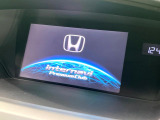 【メーカー純正ナビ】インテリアに溶け込むスタイリッシュな「専用設計」メーカーナビを装備♪視認性や操作性など基本性能にも優れ、より上質なカーライフをお楽しみいただけます。