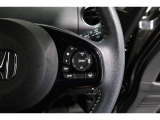 Hondaセンシングの機能のひとつ、アダプティブクルーズコントロール付!アクセルから足を離しても設定したスピードと前車との車間を保ち走行してくれます!車線維持もアシスト☆高速道路で疲労軽減ですね☆