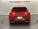 フードモール、バックドアエアロプレート、エアロフェンダー、スポーツマフラーを装着!こだわりのスタイリングとなっています!