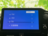 ラジオや音楽を快適に楽しめるオーディオ画面。様々なソースに対応し、お好みの音楽でドライブを彩ります。音質にもこだわって設計されています。