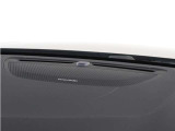 【harman/kardon】世界のオーディオファン垂涎のプレミアムサウンドシステムを搭載。原音に近い音場空間を忠実に再現。乗る人すべてに最良の音響体験を提供します。