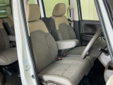当車両は、次のお客様に気持ちよくお乗りいただくため、専門スタッフによる【徹底シートクリーニング】を施工済みです!