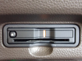 ■【ETC車載器】が装備されています。セットアップをしてお渡しとなり、ETCカードを差し込むだけで高速道路の利用が可能です。