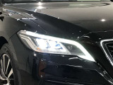 LEDヘッドライトです。デザイン性がよくとても明るいので、夜間の走行や悪天候でも安心です。しかも長寿命!