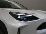 LEDヘッドライトです 消費電力も少なく寿命も長いのがLEDの特徴 HIDのような点灯のタイムラグもなくパッと明るくなるのも特徴のひとつです