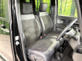 運転席シート廻りは使用感も少なく、良好な状態となっています。丁寧に使われていたことがよくわかりますね。