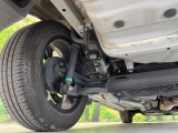お車を安心してお乗りいただく為には、足回りの定期点検が欠かせません。サービスサポート(有償保証)では無料点検もご提供しており、安心のカーライフをお過ごしいただけるサポート体制が整っています。