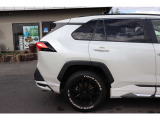 R2年式・RAV4・X・5.8万キロ・LEDヘッドライト・F・S・Rエアロパーツ・9インチナビ・Bluetooth・CD/DVD再生・バックモニター・ドライブレコーダー・インテリキー