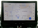 DCM(専用通信機)を装備したコネクティッドナビです。なお無償でのご利用期間は限定(令和11年10月まで)されています。詳しくは営業スタッフにお問い合わせください。