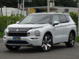 アウトランダー PHEV 2.4 P エグゼクティブ パッケージ 4WD 7人乗 純正9インチナビDTV