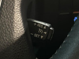 【クルーズコントロール】高速道路もラクラク走行。アクセルを離しても一定速度で走行ができ、長距離運転時の負担を軽減!加速・減速も簡単なスイッチ操作で調整できます。