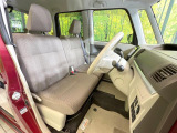 運転席シート廻りは使用感も少なく、良好な状態となっています。丁寧に使われていたことがよくわかりますね。