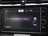 CD・DVD(再生機能)・ブルートゥース等を使用することができます。