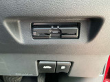 ビルトインタイプのETCです。スッキリしていますね。納車時にはセットアップいたしますので、すぐにお使いいただけます。