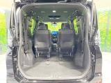 普段のお買い物や通勤、送迎等に十分な荷室スペースを確保しております。セカンドシートを倒すと、大きな荷物の積載も可能です♪