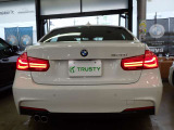 第二展示場にも多数のBMWをラインナップ!ご来店の際はBMW本店(厚木市下荻野140-1)に一度ご来店ください!☆関東運輸局認証工場 自動車分解整備事業2-6030☆プッシュプル式板金塗装ブース完備☆