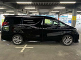 このお車は当店に展示はしておりません。ご希望の店舗(弊社U-Car取り扱い22店舗)へ直接配送しご商談の流れになります。ご成約が必須ではありませんのでお気軽にお問い合わせ下さい。