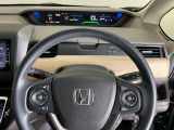 明るく、視認性に優れたメーターで安全運転や燃費管理、車両点検などに役に立つ機能があります ※一部の車種には該当しないものもございます