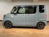 弊社は中古車店舗は大阪府内に7店舗、サービス工場は26拠点ございます!将来にわたりご安心頂ける各種サービスをご紹介させて頂きます♪全車1年間走行距離無制限の保証付き!メンテナンスも保険もお任せ下さいね