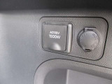 アクセサリーコンセント(AC100V・1500W)を設置しております!AC100Vで消費電力の合計が1500W以下の電気製品の使用が可能になり、アウトドアや災害時に重宝します♪