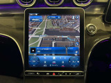 バックカメラにより駐車時の後方確認も楽にできます。