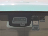 サポカーは、高齢運転者を含めたすべてのドライバーによる交通事故の発生防止・被害軽減対策の一環として、国が推奨する新しい自動車安全コンセプトです。詳しくは販売店スタッフまでおたずねください。