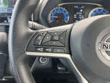 オーデイオやナビのコントロールができるスイッチ、運転中は手を放さず手元で操作可能なんです!