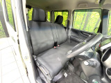 運転席シート廻りは使用感も少なく、良好な状態となっています。丁寧に使われていたことがよくわかりますね。