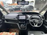 セレナ 1.2 e-POWER ハイウェイスターV 