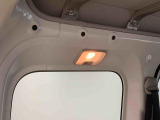 WEB掲載時にはお車に付いている装備と、様々な写真をたくさん載せるように心がけております。1台1台特徴をとらえたキャッチコメントを掲載しています。