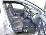 高品質カークリーニング 外装・内装、岐阜トヨペットの専門スタッフがシートもカーペットも綺麗に洗浄済み!プロの仕上げを是非ご確認ください。