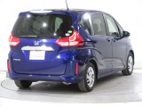 ボディクリーニング後、愛車をピカピカの状態へ保護するコーティング「ブライトパック」がおススメです!水垢がつきにくく、手入れがしやすくなりますよ!いつも愛車をきれいにしておきたい方におススメです。